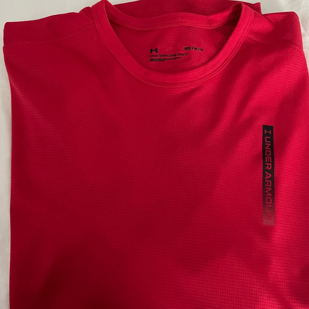 Under Armour Men’s short sleeve shirt